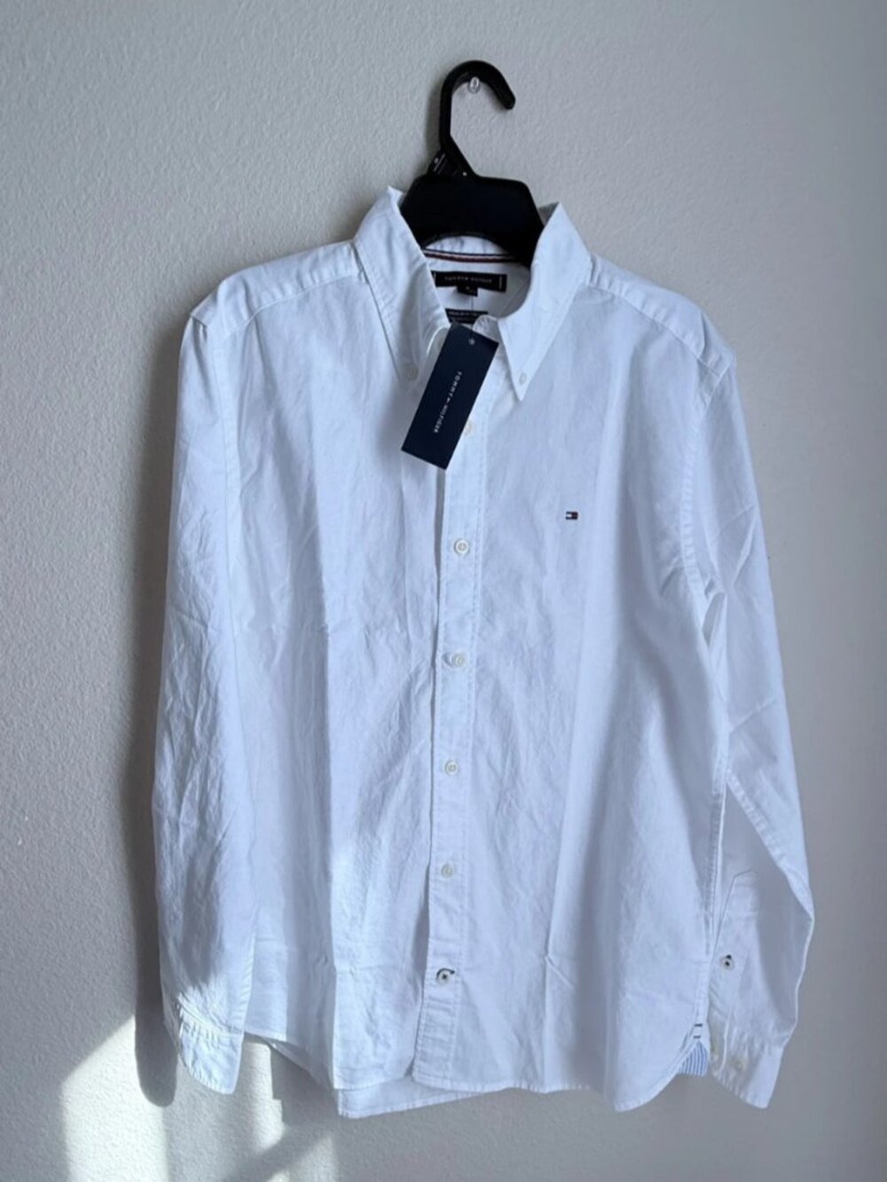 Tommy Hilfiger Men's Long Sleeve Button-Down Cotton Shirt White Size M NWT